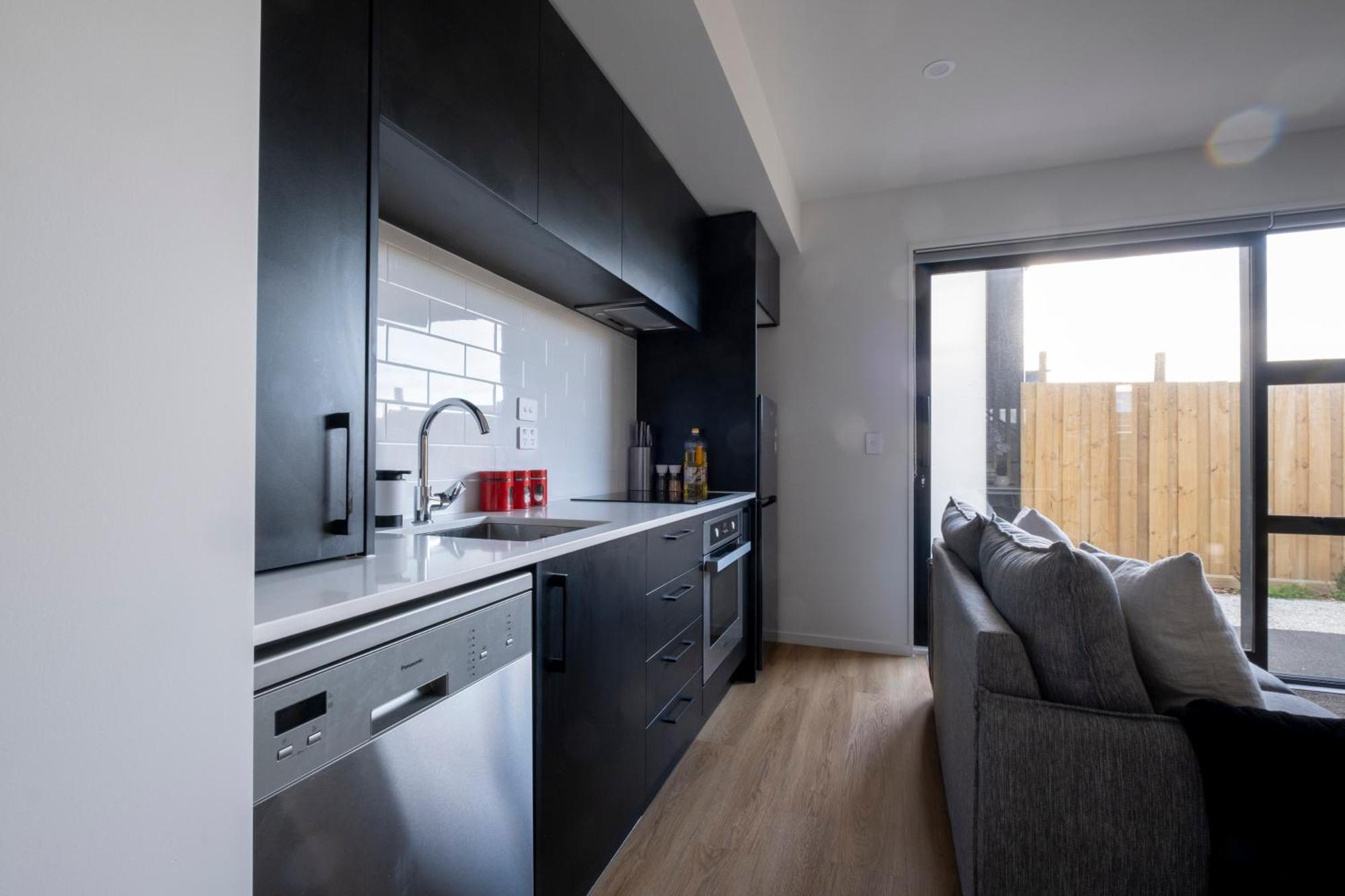 Apartment Luxury 2 Bed Townhome In Cbd