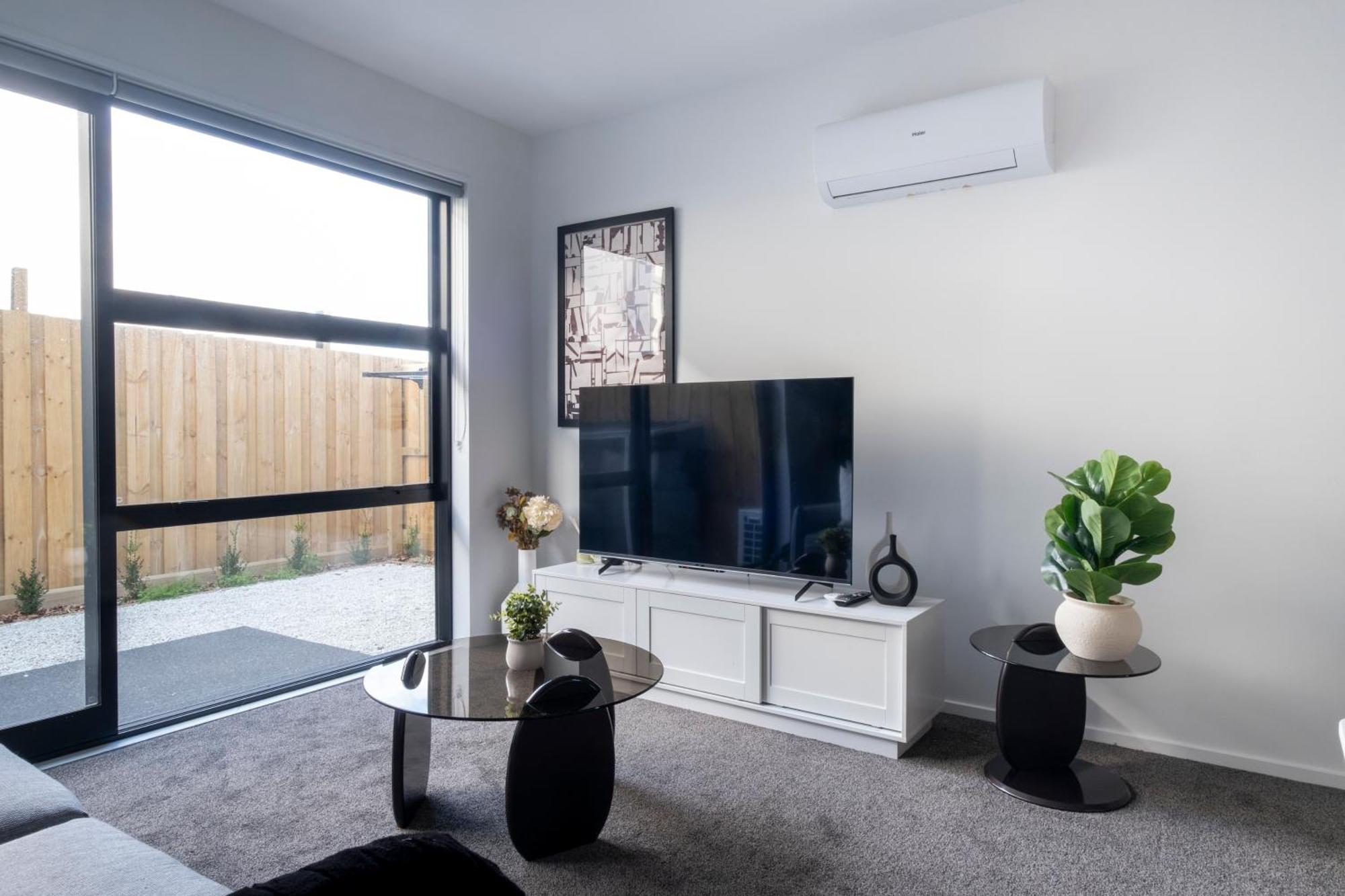 Apartment Luxury 2 Bed Townhome In Cbd