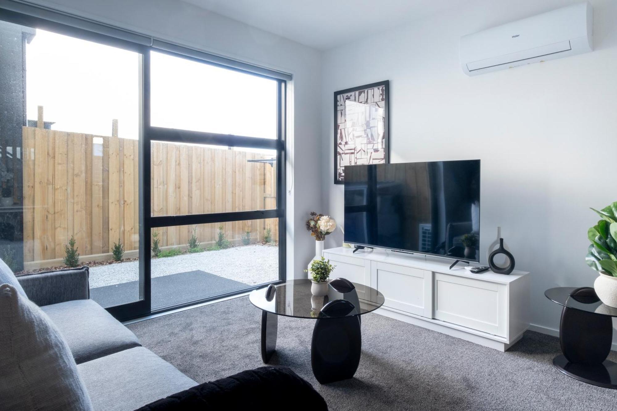 Luxury 2 Bed Townhome In Cbd Apartment Christchurch