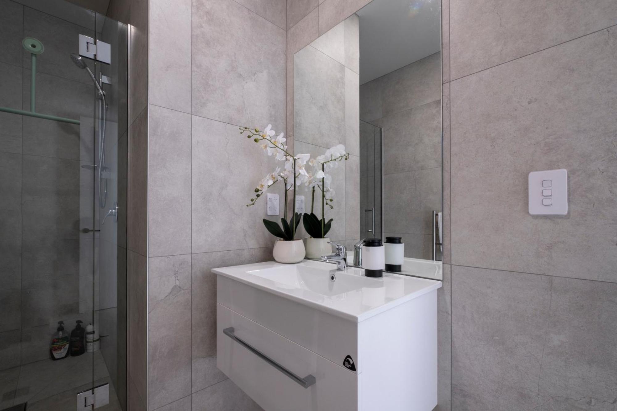 Apartment Luxury 2 Bed Townhome In Cbd